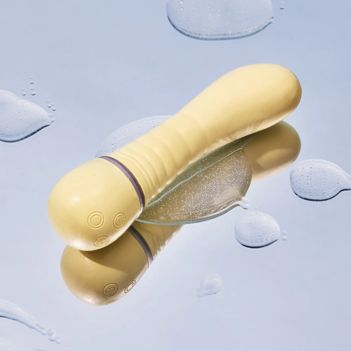 Shibae Toys, le Vibromasseur — Friday Bae