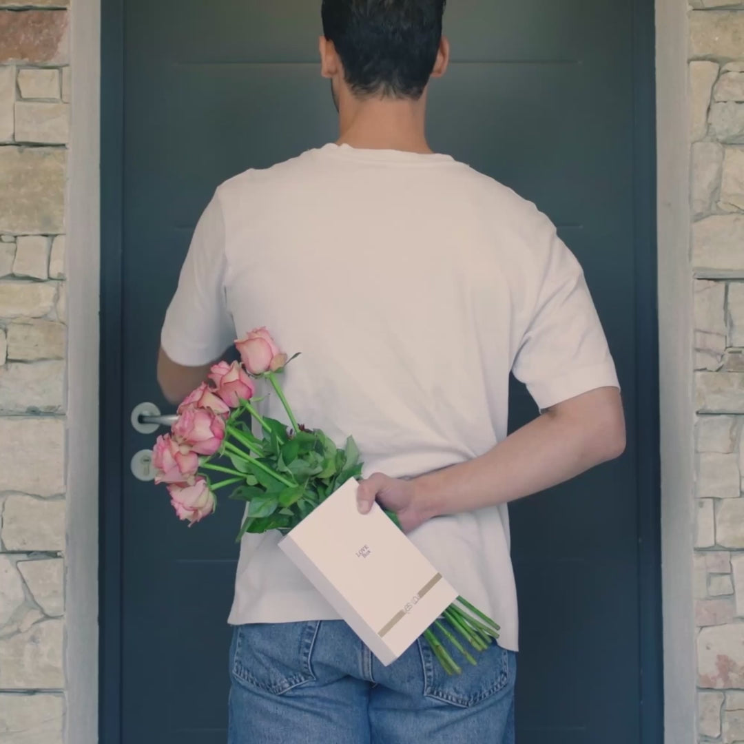 Charger la vidéo : Coffret Love Box — YESforLOV