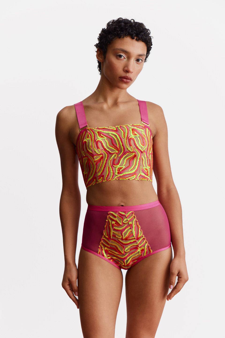 Running Wild Bandeau Bralette – Bandeau brodé rayures rose & or – Somewhere Never - Baume Shop